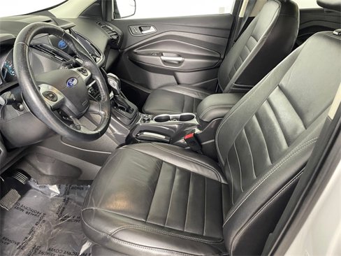Used 2016 Ford Escape Titanium image 3