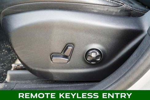 Used 2015 Jeep Cherokee Limited image 14