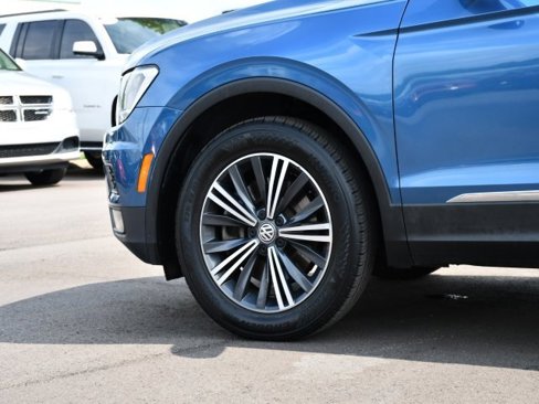 Used 2018 Volkswagen Tiguan SEL image 12