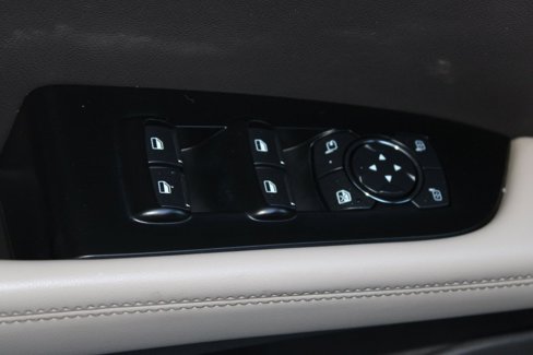 Used 2021 Lincoln Nautilus FWD w/ Equipment Group 101A image 12