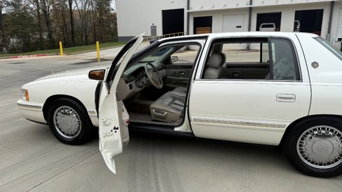 Used 1999 Cadillac De Ville image 22