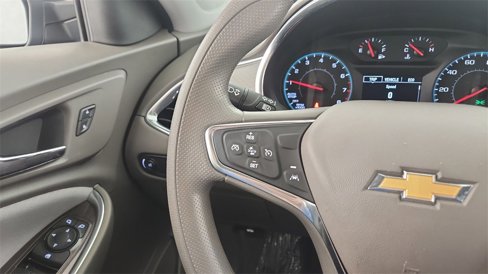 Used 2021 Chevrolet Malibu LT image 19