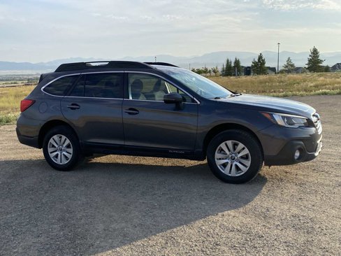 Used 2019 Subaru Outback 2.5i Premium image 22