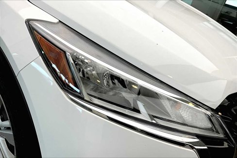 Used 2021 Nissan Kicks S image 24
