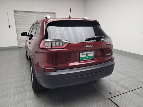 Used 2019 Jeep Cherokee Latitude w/ Popular Appearance Group image 6