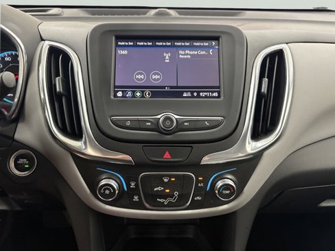 Used 2020 Chevrolet Equinox LS image 13
