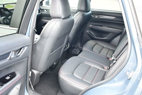 Used 2022 MAZDA CX-5 Carbon Edition image 15