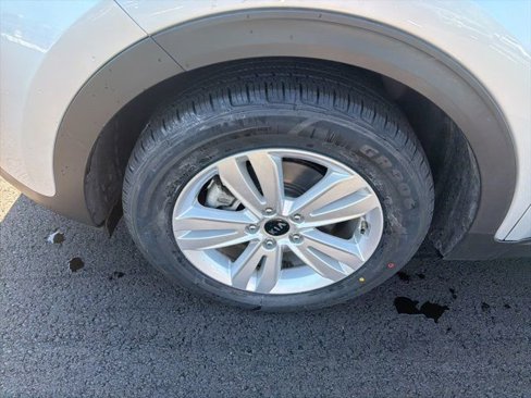 Used 2019 Kia Sportage LX image 25