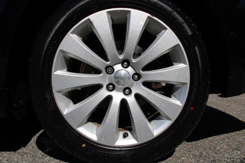 Used 2011 Subaru Legacy 3.6R Limited image 19
