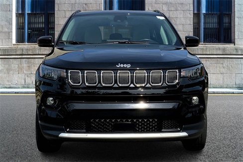 Used 2022 Jeep Compass Limited image 3