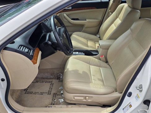 Used 2008 Acura TSX w/ Navigation image 8