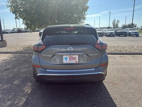 Used 2020 Nissan Murano SV w/ Premium Package image 5