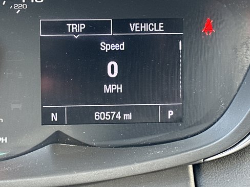 Certified 2019 Chevrolet Trax LT w/ LT Convenience Package image 27