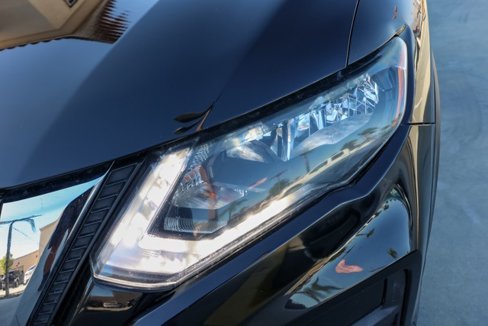 Used 2019 Nissan Rogue SV image 10