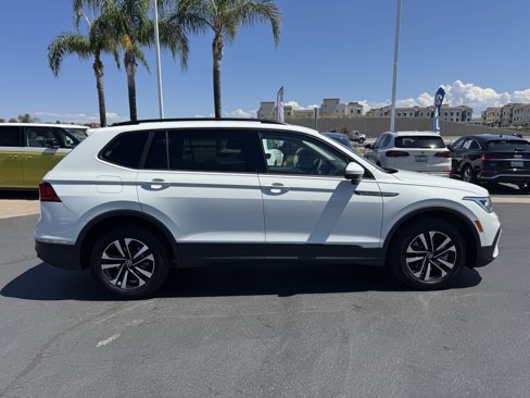 Certified 2024 Volkswagen Tiguan S image 11