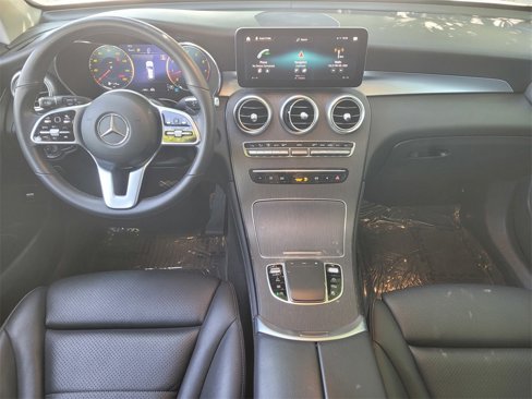 Used 2020 Mercedes-Benz GLC 300 4MATIC image 11