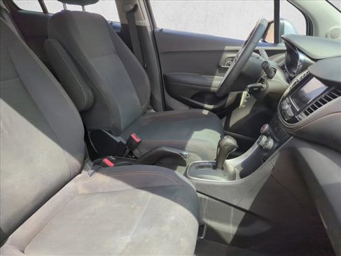 Used 2020 Chevrolet Trax LS w/ Tint and Cruise Package image 25