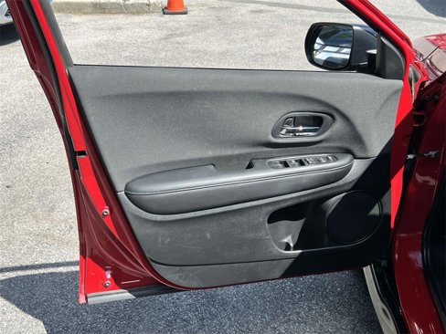 Used 2019 Honda HR-V Sport image 16
