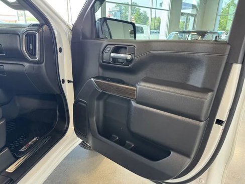 Used 2021 Chevrolet Silverado 1500 RST image 21