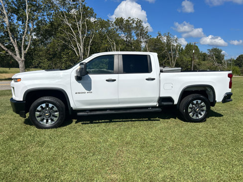 Used 2022 Chevrolet Silverado 2500 Custom w/ Custom Convenience Package image 4