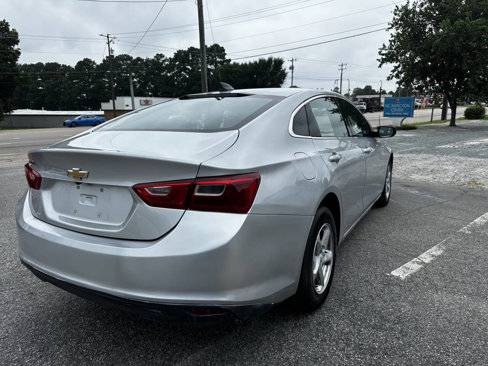 Used 2017 Chevrolet Malibu LS image 6
