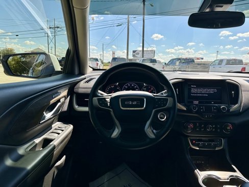 Used 2022 GMC Terrain Denali image 14