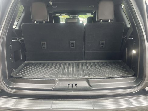 Used 2021 Ford Expedition Limited image 11