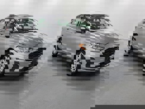 Used 2020 Ford Fusion S image 2