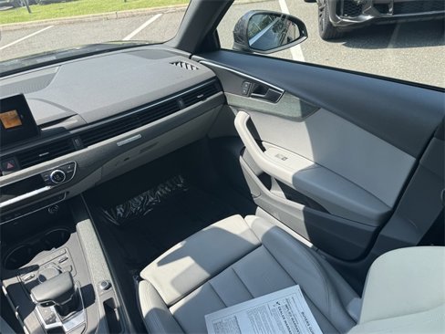 Used 2019 Audi A4 2.0T Premium w/ Convenience Package image 16