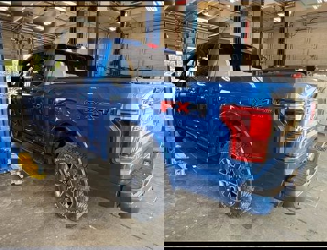Used 2016 Ford F150 Lariat w/ Equipment Group 502A Luxury image 4