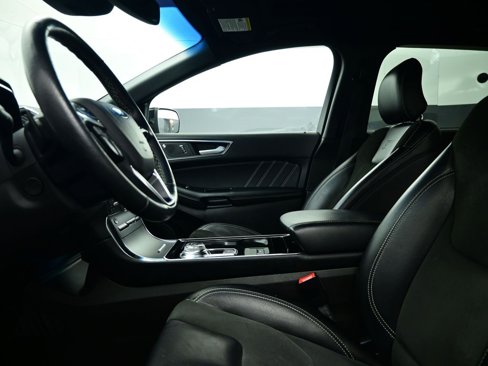 Used 2019 Ford Edge ST w/ Cold Weather Package image 12