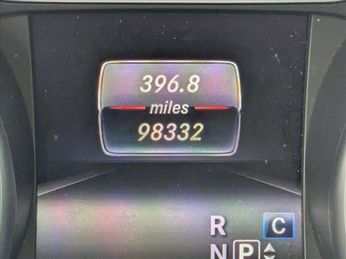 Used 2018 Mercedes-Benz GLA 250 w/ Premium Package image 5