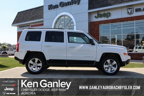 Used 2016 Jeep Patriot Latitude image 1