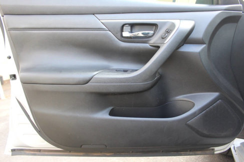Used 2015 Nissan Altima 2.5 S w/ Special Edition Package image 19