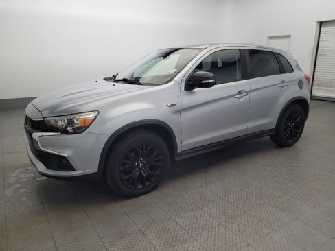 Used 2017 Mitsubishi Outlander Sport ES image 2