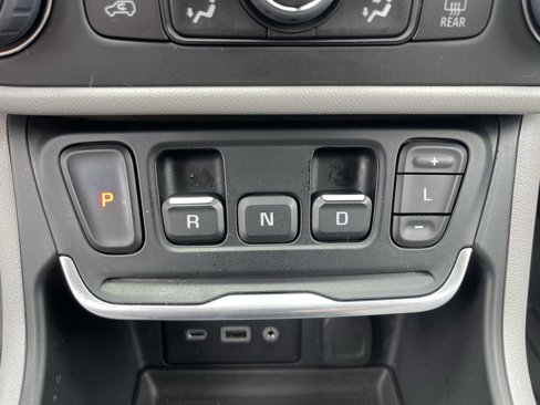 Used 2020 GMC Terrain SLE w/ Driver Convenience Package image 26