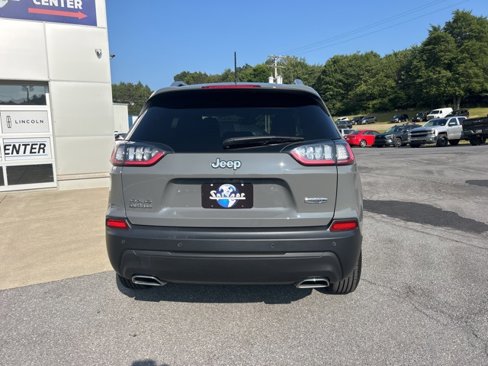 Used 2021 Jeep Cherokee Latitude Lux image 5