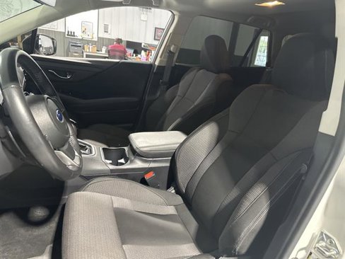 Used 2020 Subaru Outback Premium image 15