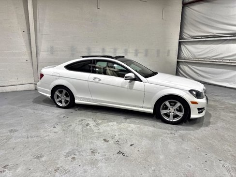Used 2013 Mercedes-Benz C 250 Coupe image 6