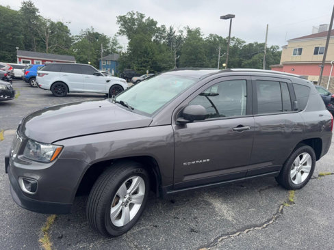 Used 2015 Jeep Compass High Altitude image 6