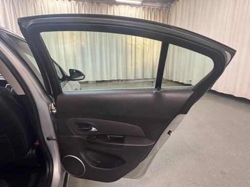 Used 2012 Chevrolet Cruze LT image 21
