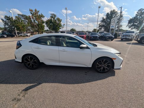 Used 2017 Honda Civic Sport image 4