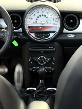 Used 2013 MINI Cooper S image 17
