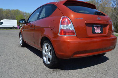 Used 2009 Hyundai Accent SE image 53