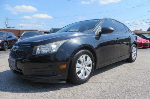 Used 2013 Chevrolet Cruze LS image 5