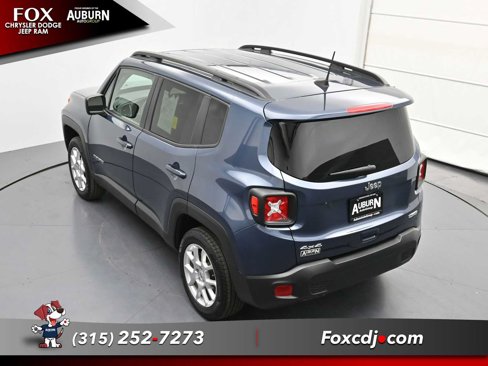 Used 2022 Jeep Renegade Latitude image 25