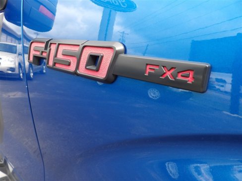 Used 2014 Ford F150 FX4 w/ Equipment Group 402A Luxury image 12