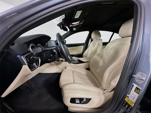 Used 2017 BMW 530i xDrive image 6