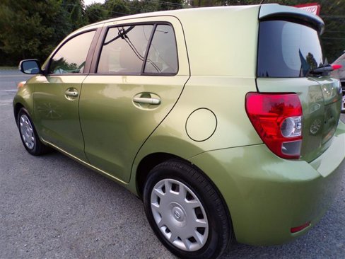 Used 2009 Scion xD image 9