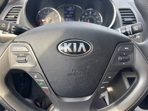 Used 2015 Kia Forte LX image 27